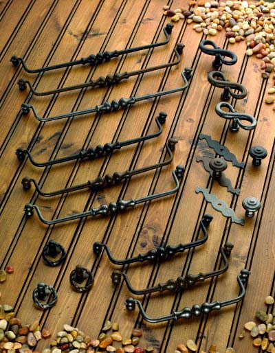 Normandy 15<br>Top Knobs 