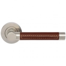 Turnstyle Designs - R1024 - Recess Leather, Door Lever, Barrel Stitch Out