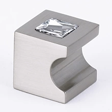Alno - C853-34-SN - 3/4" Contemporary II Crystal Knob
